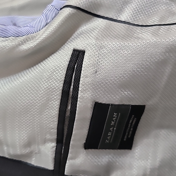 Zara Man Basic Collection Charcoal with Gray Pocket Protector - Picture 8 of 9